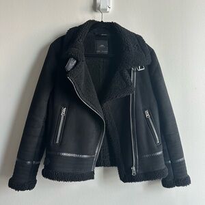 Zara Sherpa Jacket, Woman’s size M